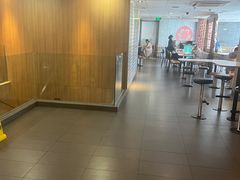 -麦当劳(中山大道中店)