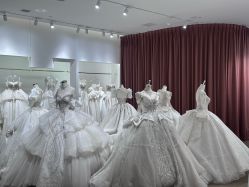 -派丽莫Pellimo原创设计婚纱品牌