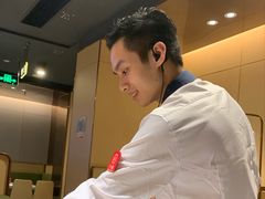 -海底捞火锅(高新万达店)