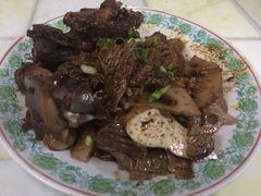 -吴长子卤菜馆(统一街店)