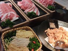 -湊湊火锅·茶憩(新中关购物中心店)