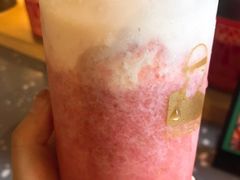 桃子草莓酪酪-LELECHA乐乐茶(上海五角场万达广场店)