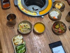 -首尔朴宝·炭火烤肉(五角场店)