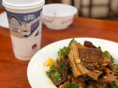 -椒香川流不息川菜馆(二七北路店)