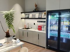 -爱车行 奥迪 奔驰 宝马 保时捷 路虎 专业 维修保养 原厂 奥迪改装升级 中心(静安店)