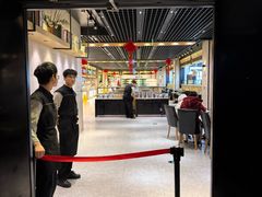 -川骄海鲜自助(王府井奥莱UP TOWN店原世界之花店)