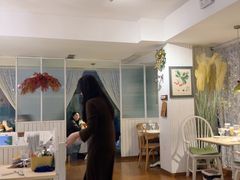 -秀儿家の小确幸花园西餐厅