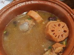 -黄泥岗·地道湖北菜(奥特莱斯店)