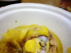 -威邵鸡煲(西华路总店)