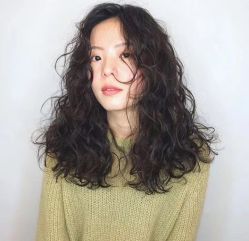 -Kraemer Paris  苏豪路易士·嘉玛发廊