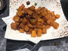 脆哨土豆粒-泉味道贵州厨房(三里河店)