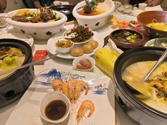 -沪华海鲜大酒楼(南汇店)