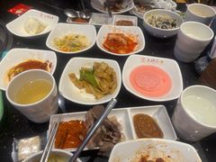 -木槿花韩式炭烤·熟成肉工坊(孙文东路店)