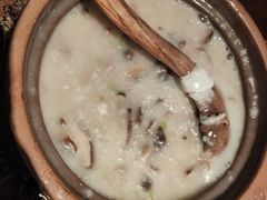 窝蛋牛肉粥-南拳十三姨·潮汕砂锅粥(世纪金源店)