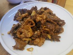 传统老爆三-陈傻子餐厅(世纪都会店)