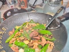 -费大厨辣椒炒肉(高铁吾悦广场店)