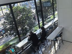 -上海市徐汇区口腔医院