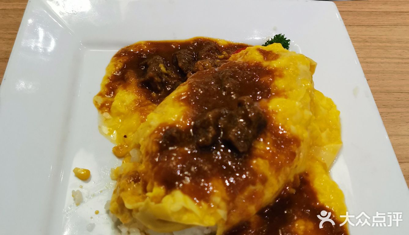 牛排口感也挺还吃的，烤土豆、玉米都很美味