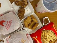 -麦当劳(CP静安店)