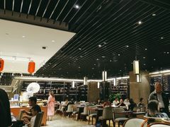 -武汉世茂希尔顿酒店·汇·全日餐厅