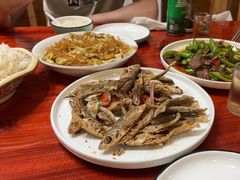 -芦茨金富饭庄·25年老字号·专做稻草鸡