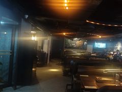 -麦凯伦烧烤·精酿超级工厂店(金桥总店)