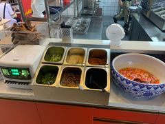 -胡大怪手工酸辣粉(安亭店)
