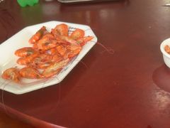 -岛中岛·海鲜大排档·万宁老字号(东澳店)