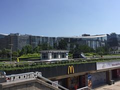 -泉城广场