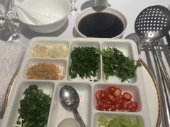 -洋房火锅(上海新天地南北里店)