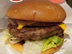 经典肉酱汁汁厚作牛肉汉堡单人餐-肯德基(富阳九龙DT店)