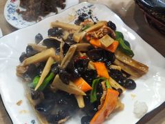 -老火大骨头汤馆