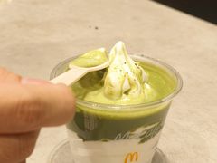 抹茶阿芙佳朵-麦当劳(科苑地铁站店)