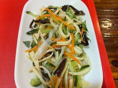 -万和春排骨砂锅米饭(湖北路店)