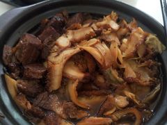 -赵家牛肉砂锅(台西三路店)