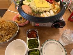 -WOW LUCKY创意韩料(龙阳广场店)