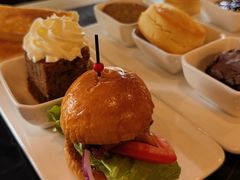 -BOURBON 玻本美式餐厅酒吧(虹桥新天地店)