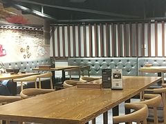 大堂-吴草鸡爪오초닭발韩食堂(融恒盈嘉中心店)