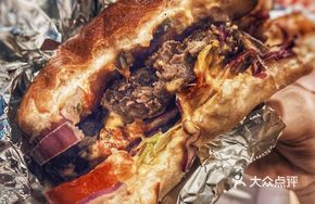 Shiitake Angus Cheese Burger