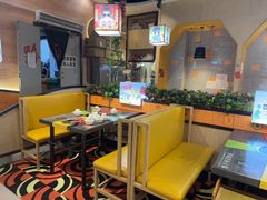 -四季喧黔味豆米火锅(万达广场店)