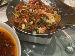 小炒黄牛肉-庭湖之湘·鲜焗剁椒鱼头(内黄店)