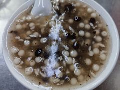 -芳婆糕团店(王府大街店)