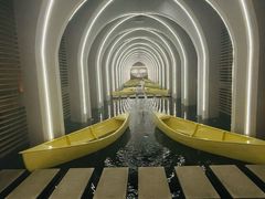 -涨巢·潮玩水疗局