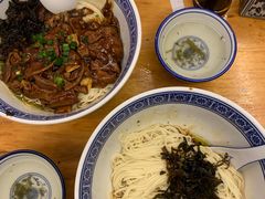 -沪西老弄堂面馆(定西路店)