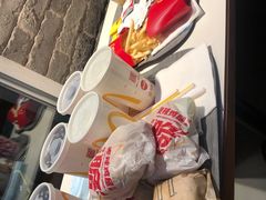 -麦当劳(欢乐谷店)