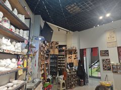 -垚火玩泥吧手作集合店·拼豆·陶艺