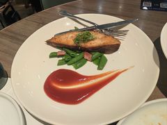 -港丽餐厅(来福士店)