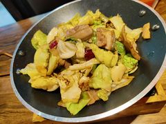 -滴水·湘逢(南汇大学城生活广场店)