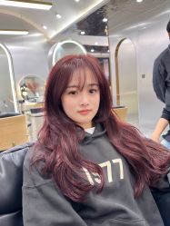 -Tloml salon