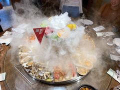 -日进一片海.生腌海鲜火锅.宵夜烧烤(三里屯总店)